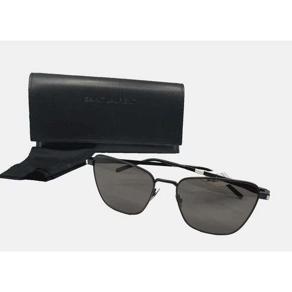 Saint Laurent women's Cat Eye‎ SL551 Sunglasses - Black / Grey - retail $475